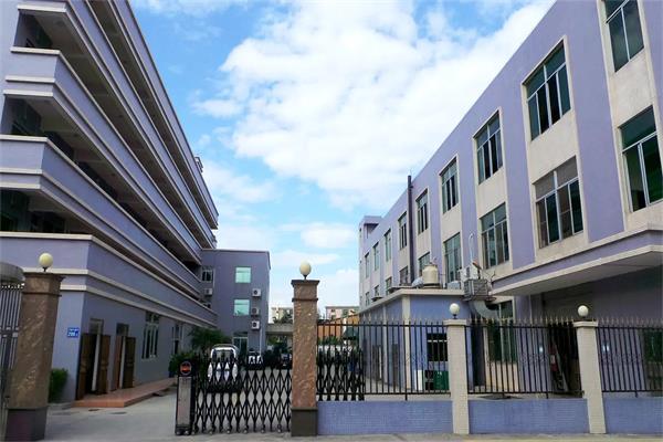 恭喜鹿邑縣向南**化妝用具有限公司通過ZARA驗(yàn)廠